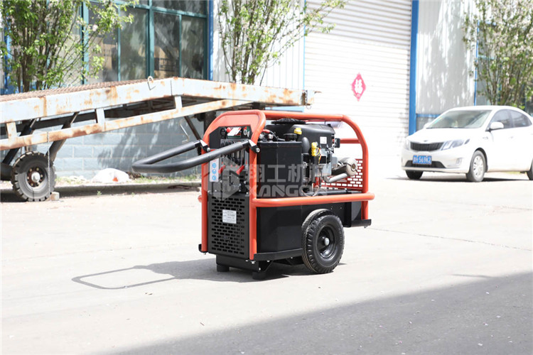 雙回路液壓動力(li)站 (1).jpg 雙回路液壓動(dong)力站 (1).jpg