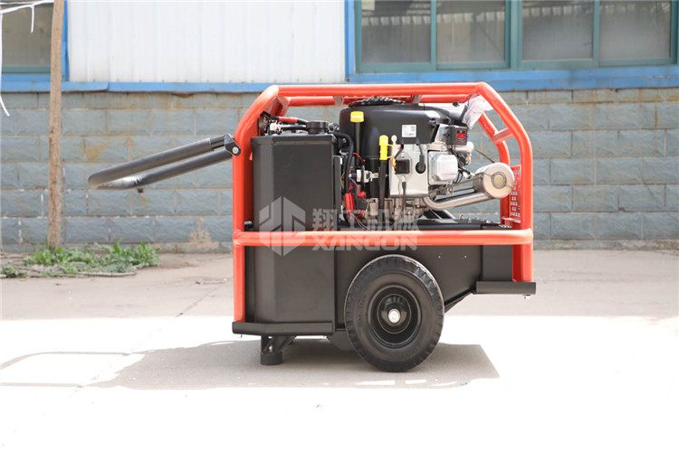 雙(shuāng)回路液壓動力(li)站 (3).jpg 雙回路液壓(yā)動力站 (3).jpg