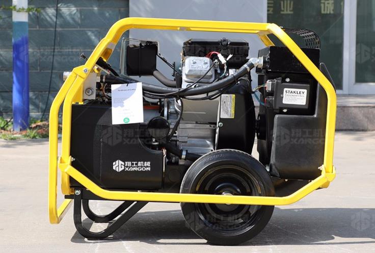 液壓動力站(zhan).jpg 液壓動力站.jpg