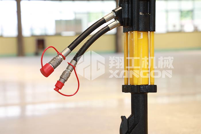 液(yè)壓破碎鎬 液(ye)壓破碎鎬